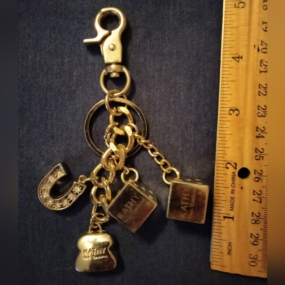 3 for💲25🌟silver-tone metal keychain or bag purse charm LUCKY dice & horseshoe - Picture 2 of 4